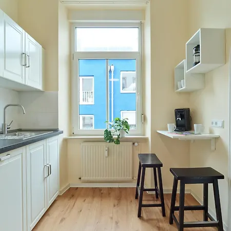 Marx - Geraeumige Ferienwohnung Im Zentrum Von Trier - Bis 6 Personen, 2 Schlafzimmer, Wlan & Waschmaschine טרייר