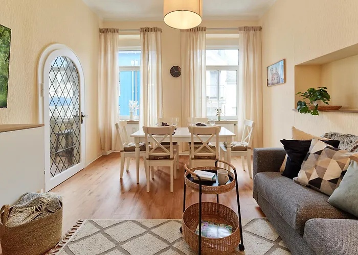 Marx - Geraeumige Im Zentrum Von - Bis 6 Personen, 2 Schlafzimmer, Wlan & Waschmaschine Lägenhet *